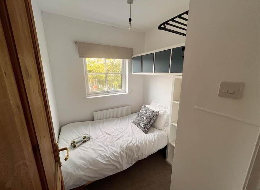 33 Lockview Road, Belfast, BT9 5FH