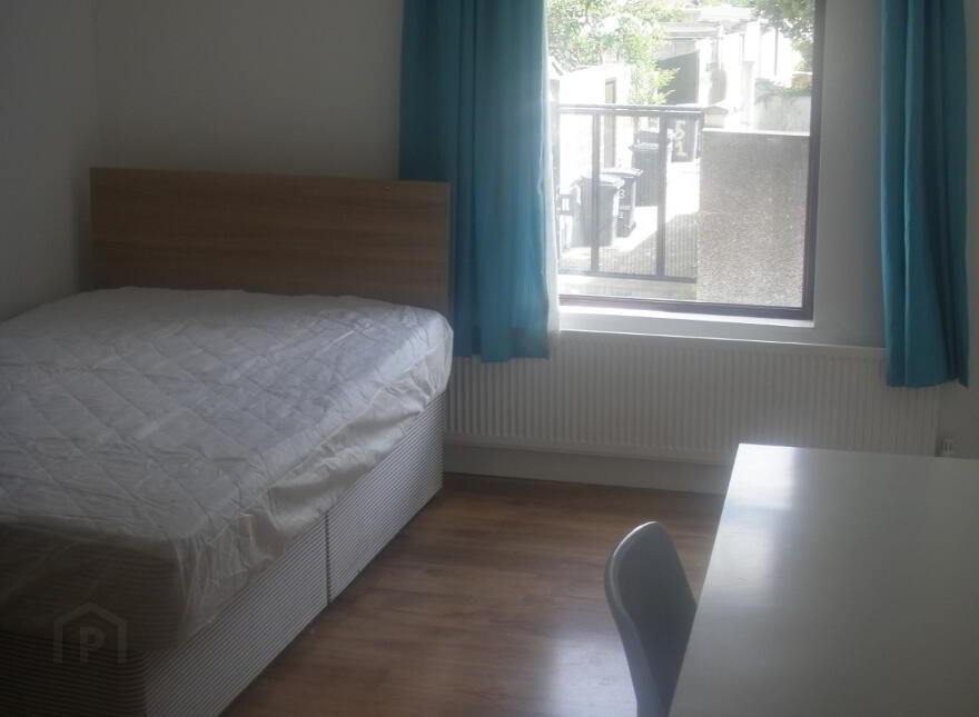 143 Great Northern Street, Belfast, BT9 7FL