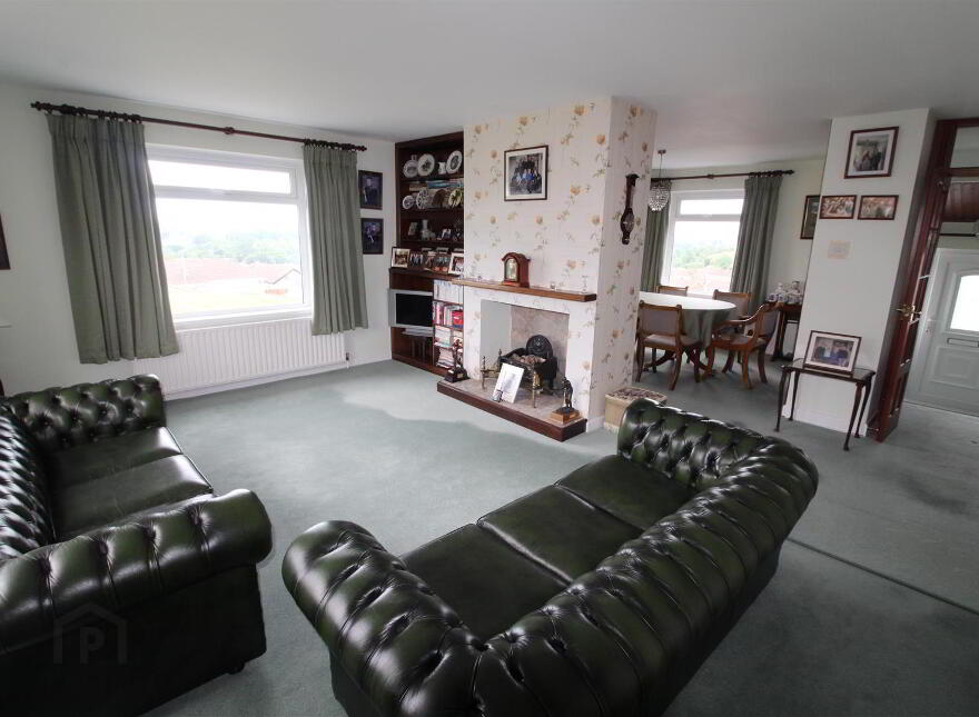 14 Mallard Drive, Downpatrick, BT30 6DZ