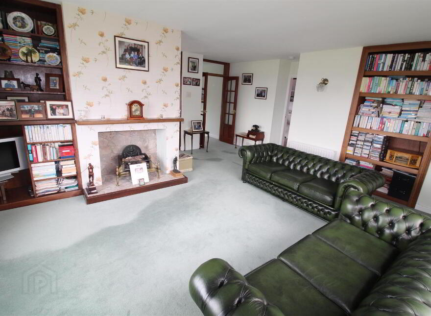 14 Mallard Drive, Downpatrick, BT30 6DZ