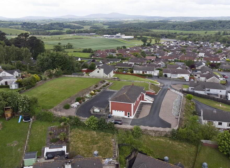 14 Mallard Drive, Downpatrick, BT30 6DZ