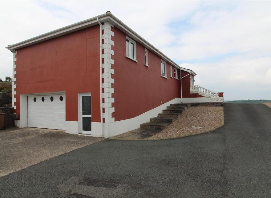 14 Mallard Drive, Downpatrick, BT30 6DZ
