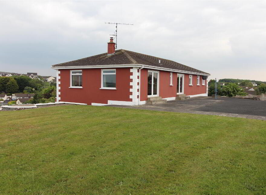 14 Mallard Drive, Downpatrick, BT30 6DZ