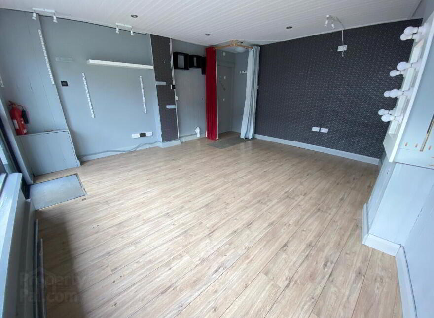 7 & 7a Queen Street, Magherafelt, BT45 6AA