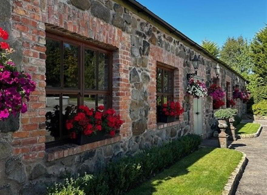 Ederowen Farm, 43 Lurgan Road, Crumlin, BT29 4QB