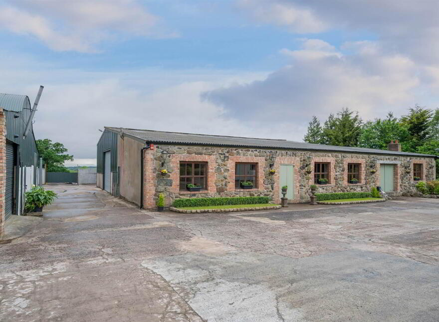Ederowen Farm, 43 Lurgan Road, Crumlin, BT29 4QB