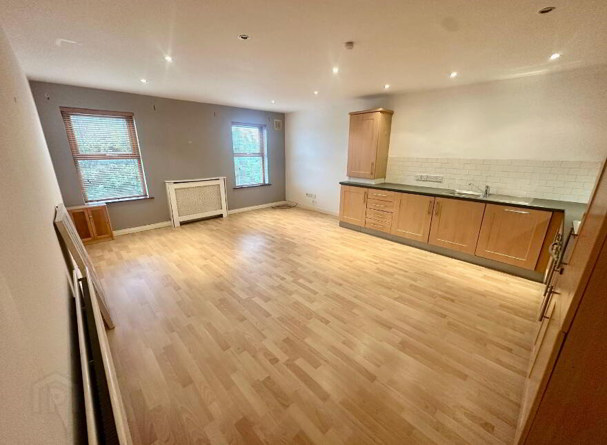 22 Mayfield High Street, Newtownabbey, BT36 7WU