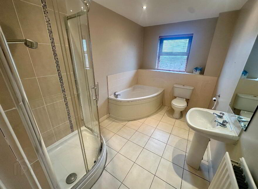 22 Mayfield High Street, Newtownabbey, BT36 7WU