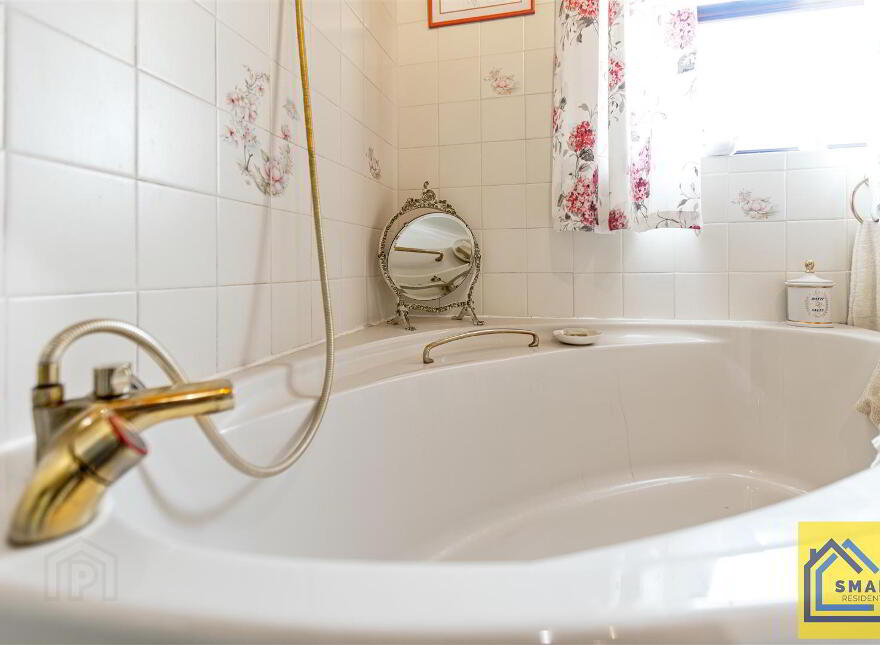 581 Belfast Road, Bangor, BT19 1UD