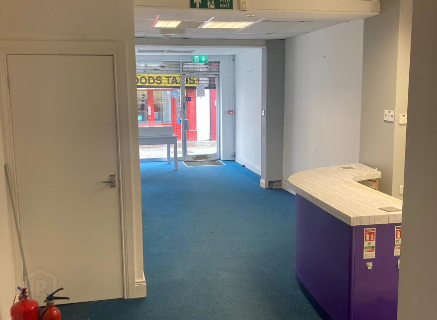 Retail / Office, 34 North Street, Carrickfergus, BT38 7AQ
