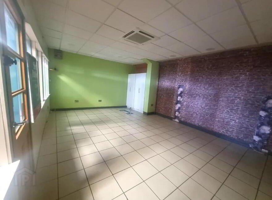 Unit 9 Shopping Arcade, 126 Main Street, Mallow