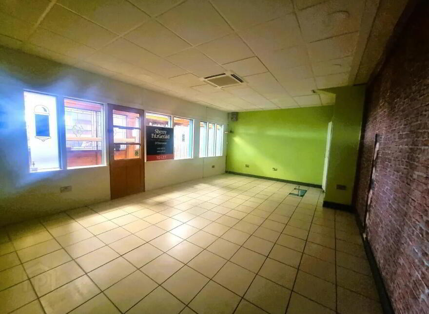 Unit 9 Shopping Arcade, 126 Main Street, Mallow