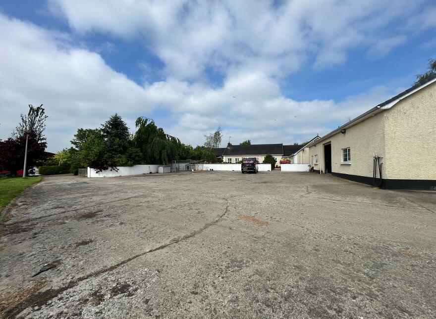 Equestrian Country Estate, 22 Luney Road, Magherafelt, BT45 5JW