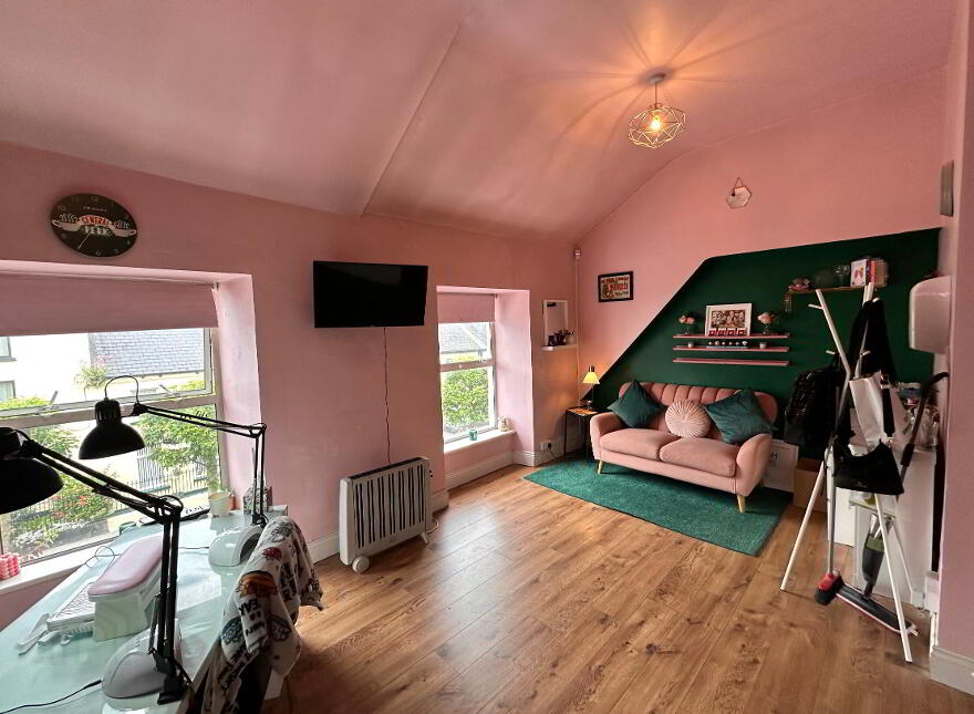 18 Parnell Street, Clonmel, E91KA00