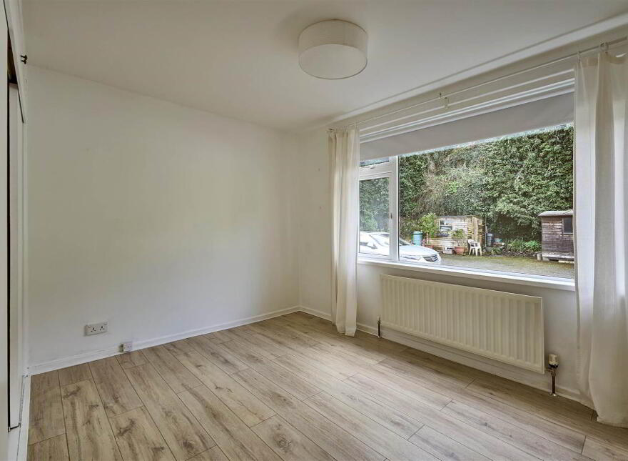 Apt 3, Quarry Court, Helen's Bay, Bangor, BT19 1TY