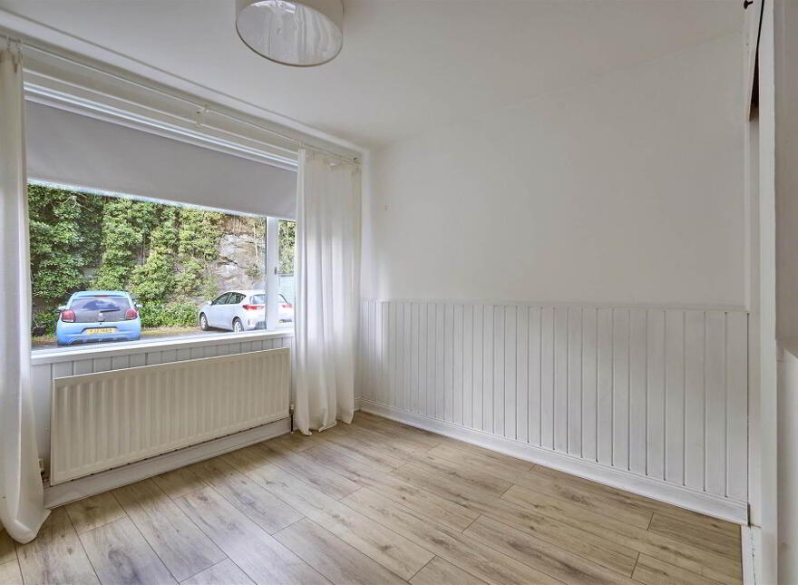 Apt 3, Quarry Court, Helen's Bay, Bangor, BT19 1TY