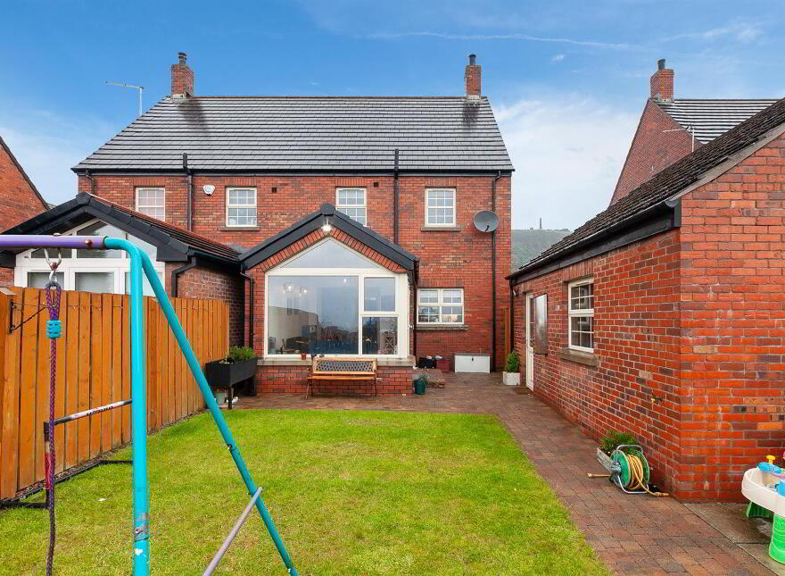 9 The Cairn, Upper Station Road, Greenisland, BT38 8ZT