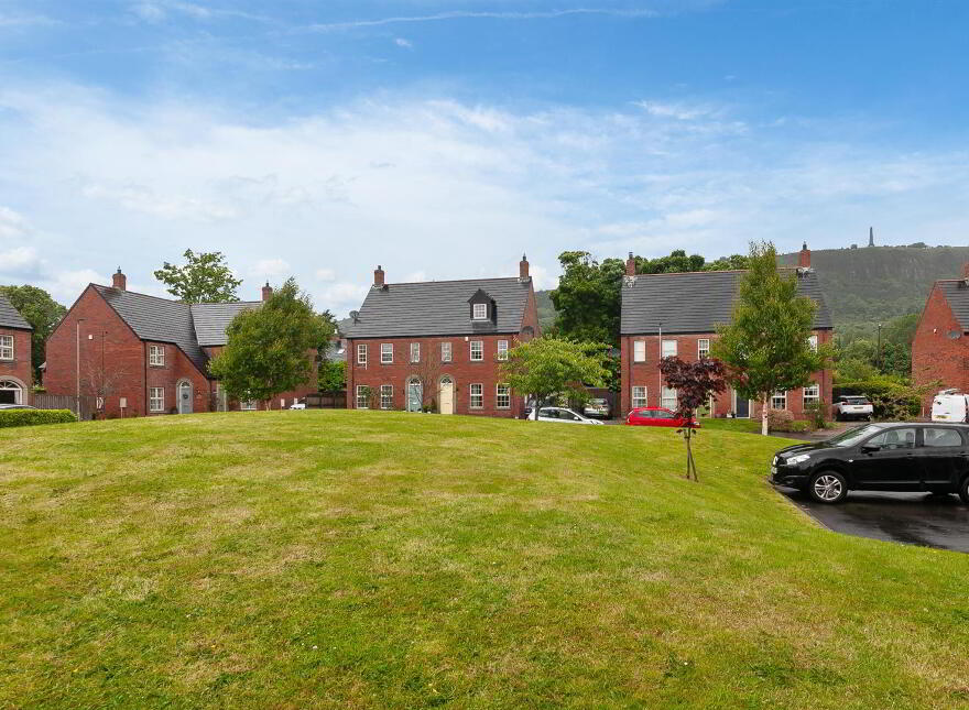 9 The Cairn, Upper Station Road, Greenisland, BT38 8ZT