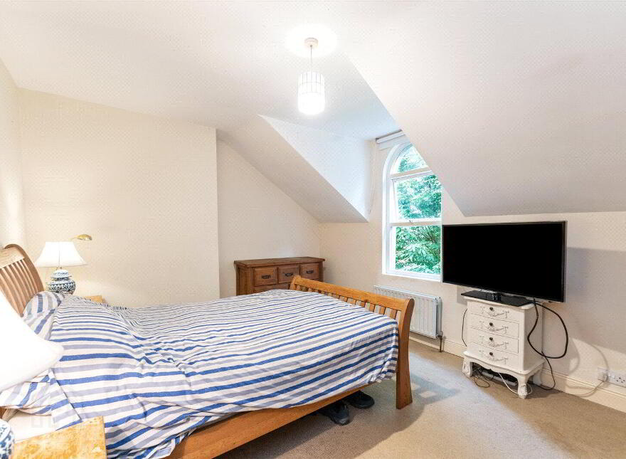 9 Lancefield Road, Belfast, BT9 6LL