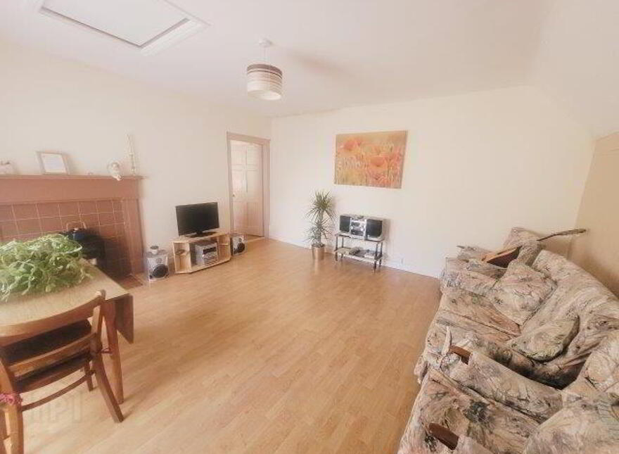 Main Street, Ballyshannon, F94C5RV