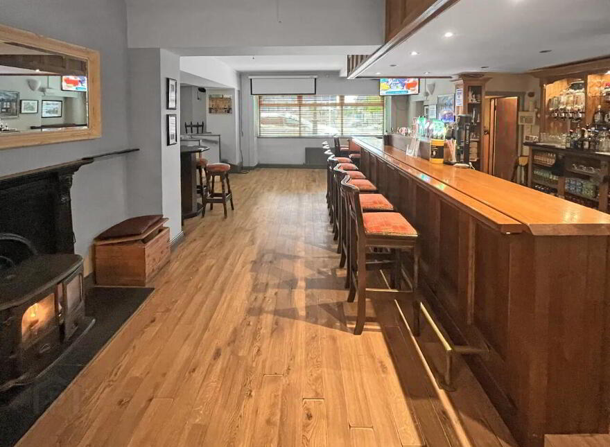 Molly Ban's, Main Street, Borrisokane