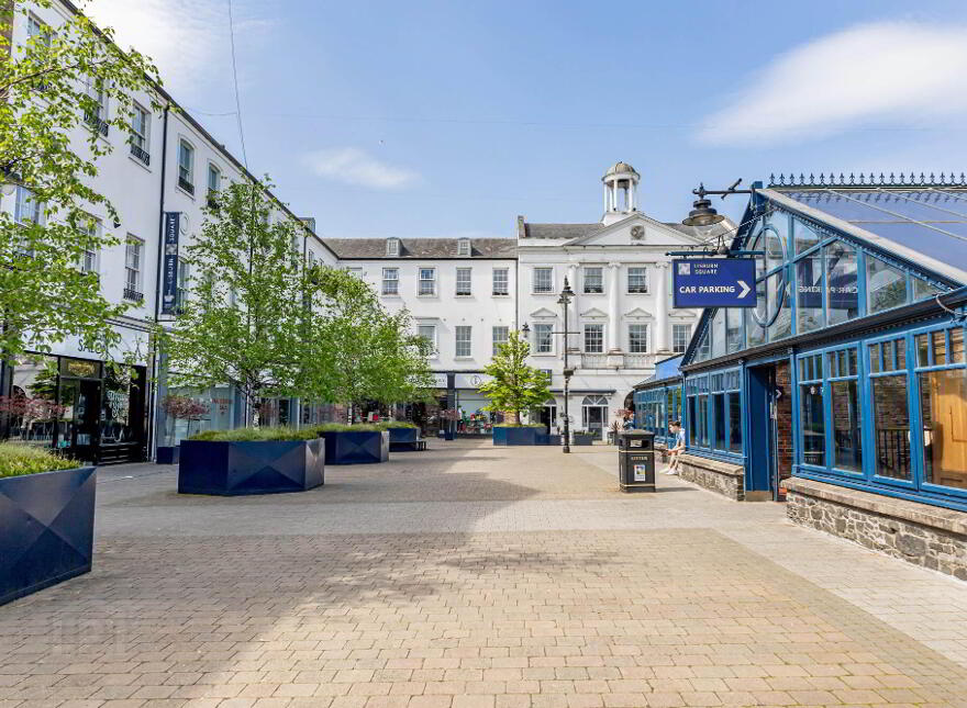 61 Lisburn Square, Lisburn, BT28 1TS