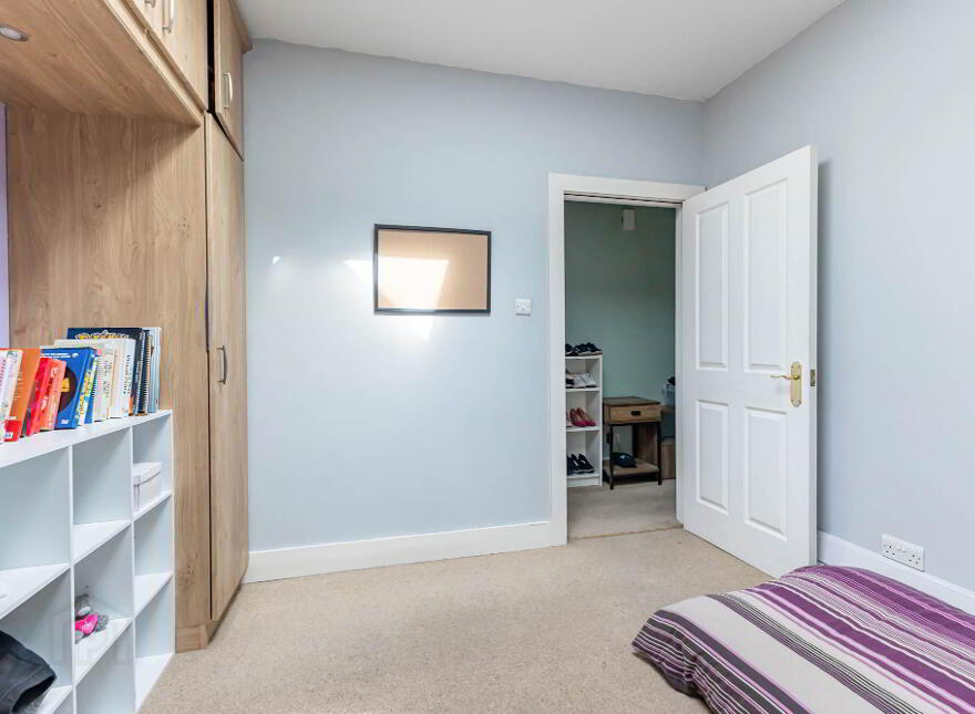 61 Lisburn Square, Lisburn, BT28 1TS