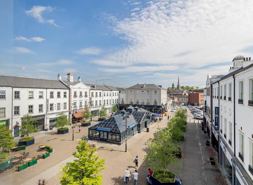 61 Lisburn Square, Lisburn, BT28 1TS