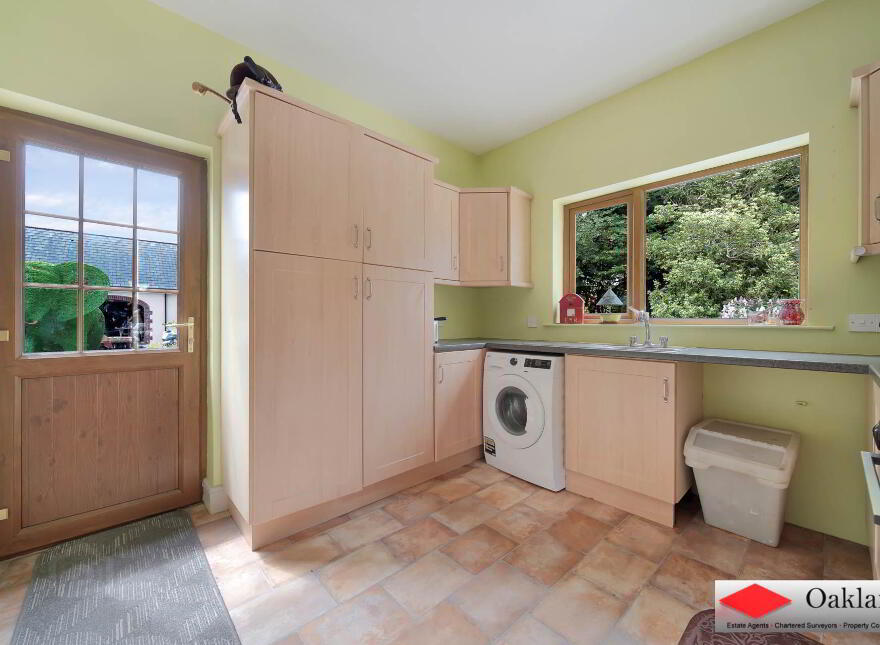 37 Goshaden Road, Londonderry, BT47 3TG