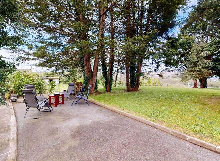 Benbradagh, Chanterhill Road, Enniskillen, BT74 6DE