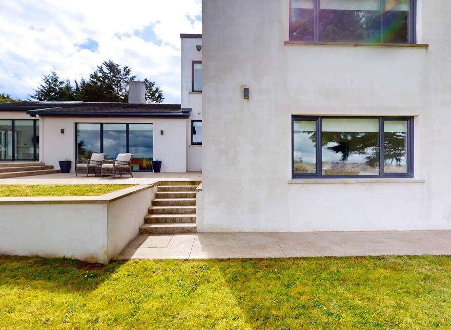 Benbradagh, Chanterhill Road, Enniskillen, BT74 6DE