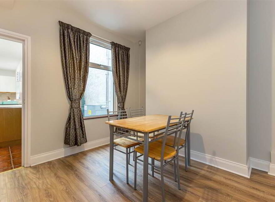 47 Rushfield Avenue, Ormeau Road, Belfast, BT7 3FP