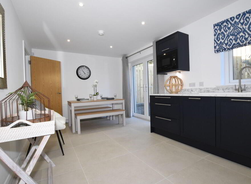 20 Glenwood, Glen Road, Comber, BT23 5FD