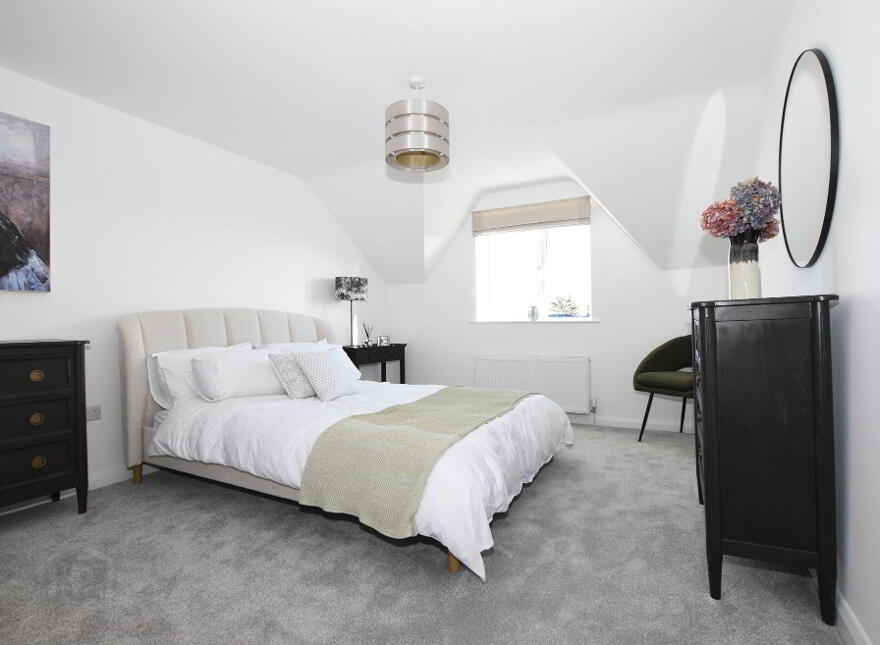 20 Glenwood, Glen Road, Comber, BT23 5FD