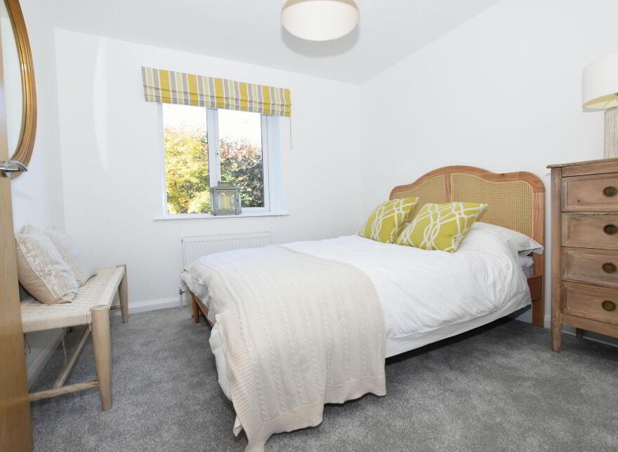 20 Glenwood, Glen Road, Comber, BT23 5FD