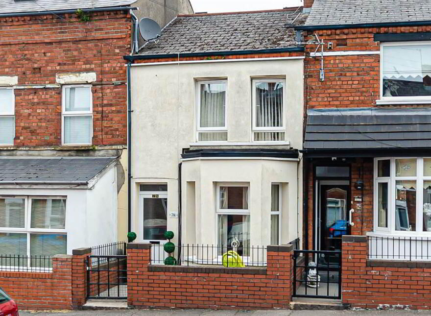 78 My Ladys Road, Ravenhill, Belfast, BT6 8FB photo