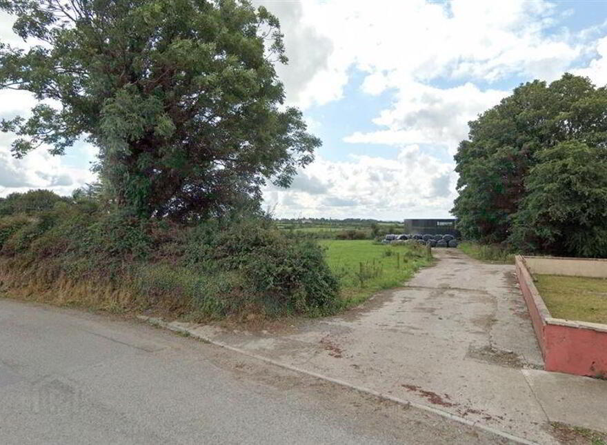Lackabane, Donoughmore