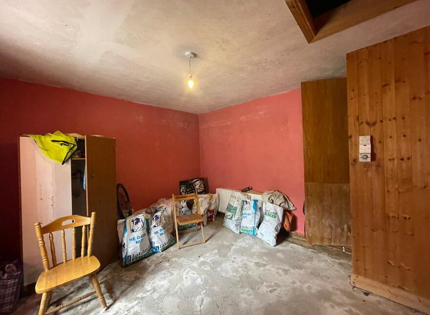 Mullen, Frenchpark, Castlerea, F45Y098