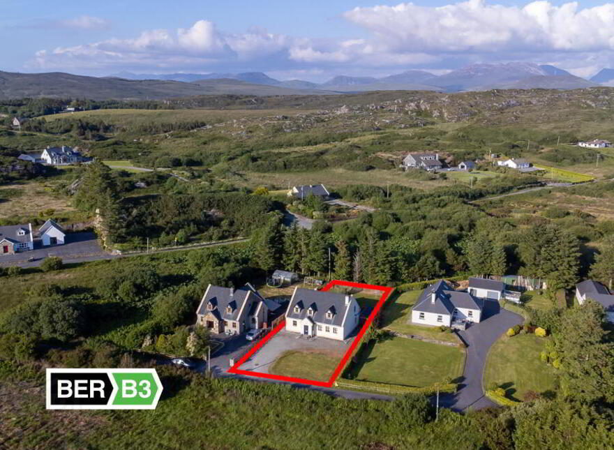 Westport Road, Clifden, H71V242