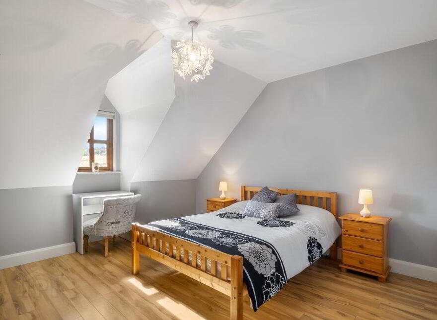 Westport Road, Clifden, H71V242