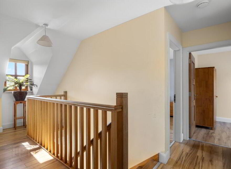 Westport Road, Clifden, H71V242