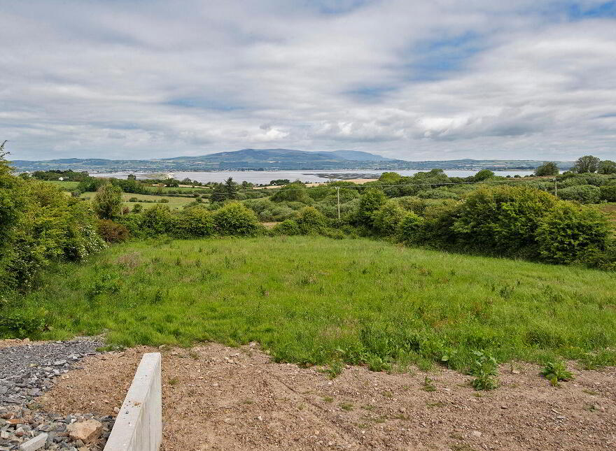 Mweelnahorna, Ring, Ring, X35YV38