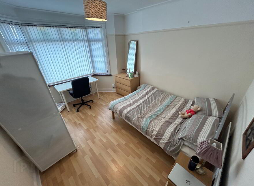 45 Mount Prospect Park, Lisburn Road, Belfast, BT9 7BG
