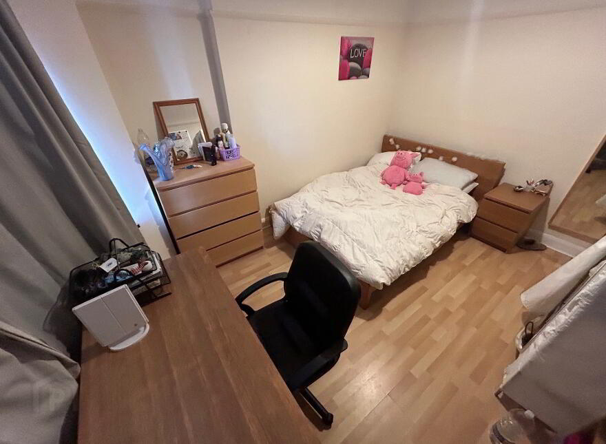 45 Mount Prospect Park, Lisburn Road, Belfast, BT9 7BG