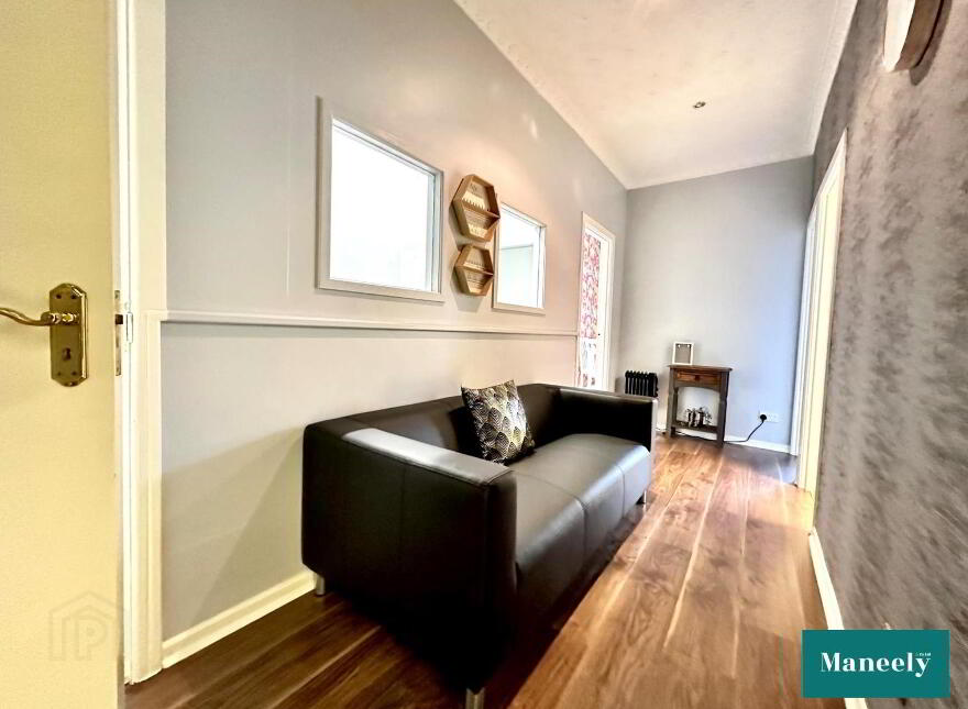 15b Burn Road, Cookstown, BT80 8DN