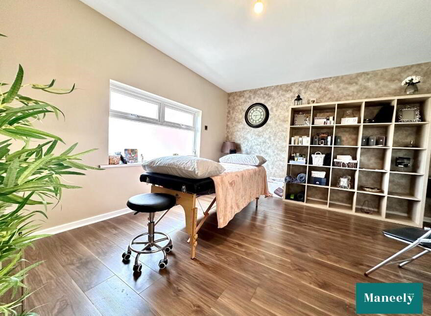 15b Burn Road, Cookstown, BT80 8DN