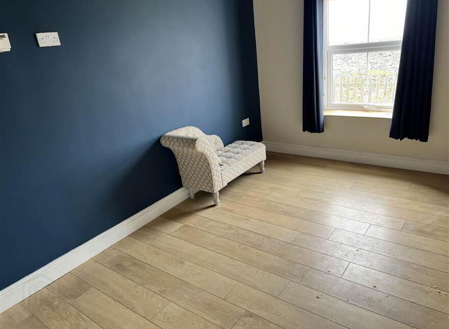 133 Portaferry Road, Newtownards, BT22 2AH