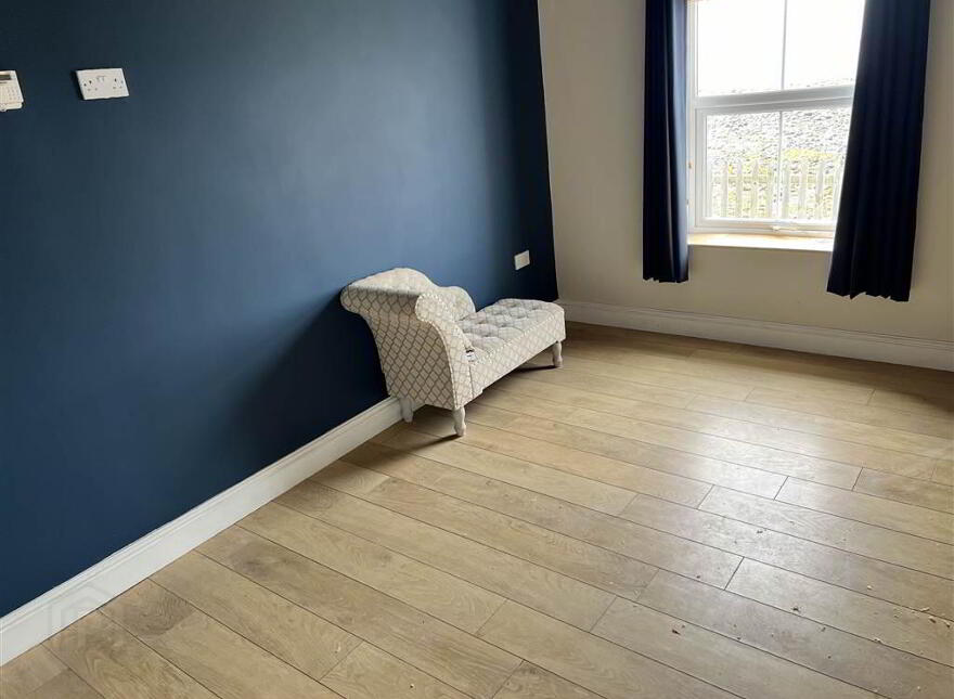 133 Portaferry Road, Newtownards, BT22 2AH