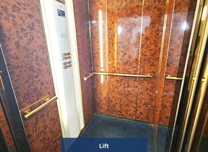 39 Lisburn Square, Lisburn, BT28 1TS