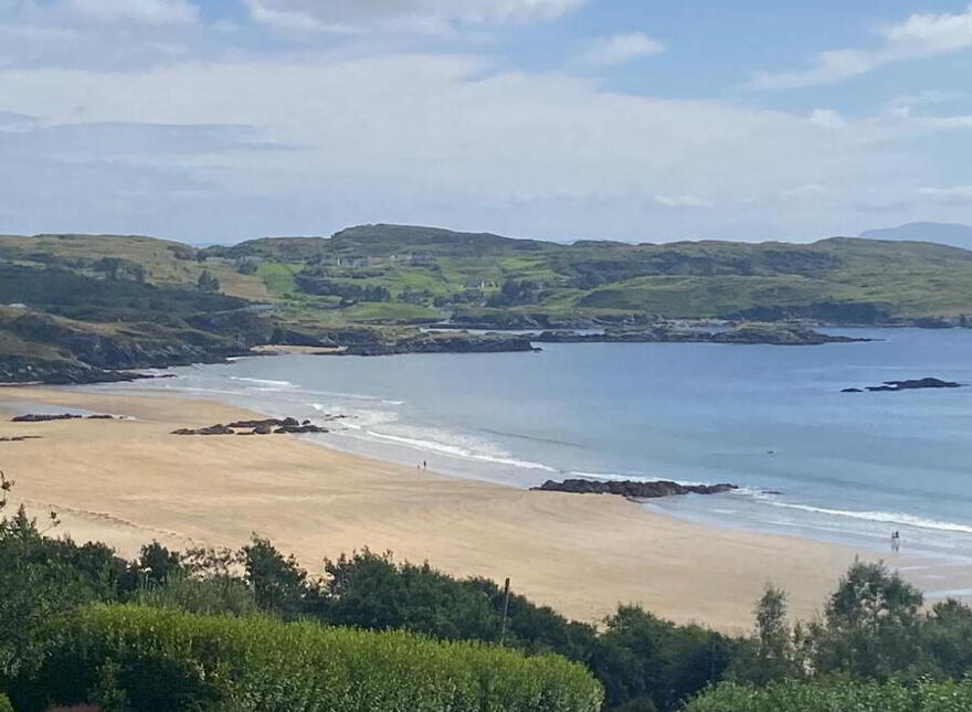 Bavin, Kilcar, F94DC94